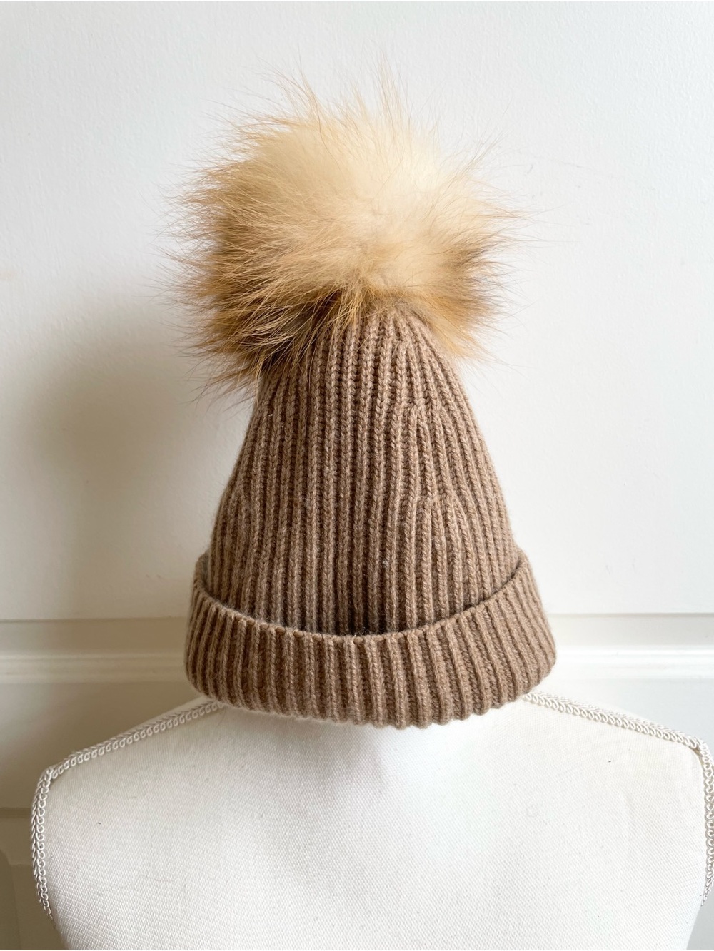 Lafayette 148 Cashmere Beanie Fox Fur Pom